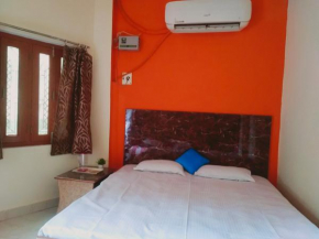 R S PAYING GUEST HOUSE DEVNATHPURA VARANASI